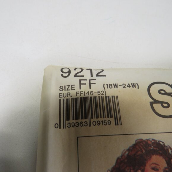 Simplicity 9212 Sewing Pattern Swimsuit Overlock/Surger 18W - 24W UNCUT - Picture 10 of 10